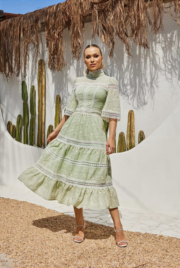 VESTIDO MIDI EM CAMBRAIA DE ALGODÃO VERDE